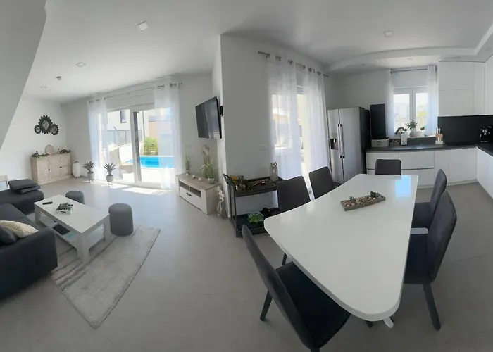 Ocean View1,vollausstattung,pool,meerblick,top-lage